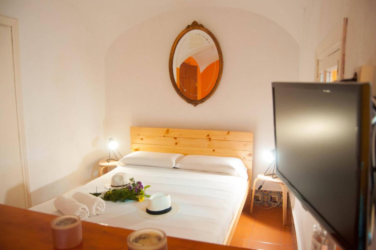 Apartamentos De La Parte Antigua De Касерес Екстер'єр фото