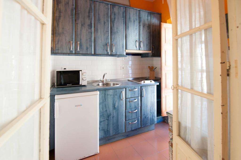 Apartamentos De La Parte Antigua De Касерес Екстер'єр фото