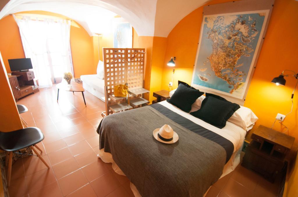 Apartamentos De La Parte Antigua De Касерес Екстер'єр фото