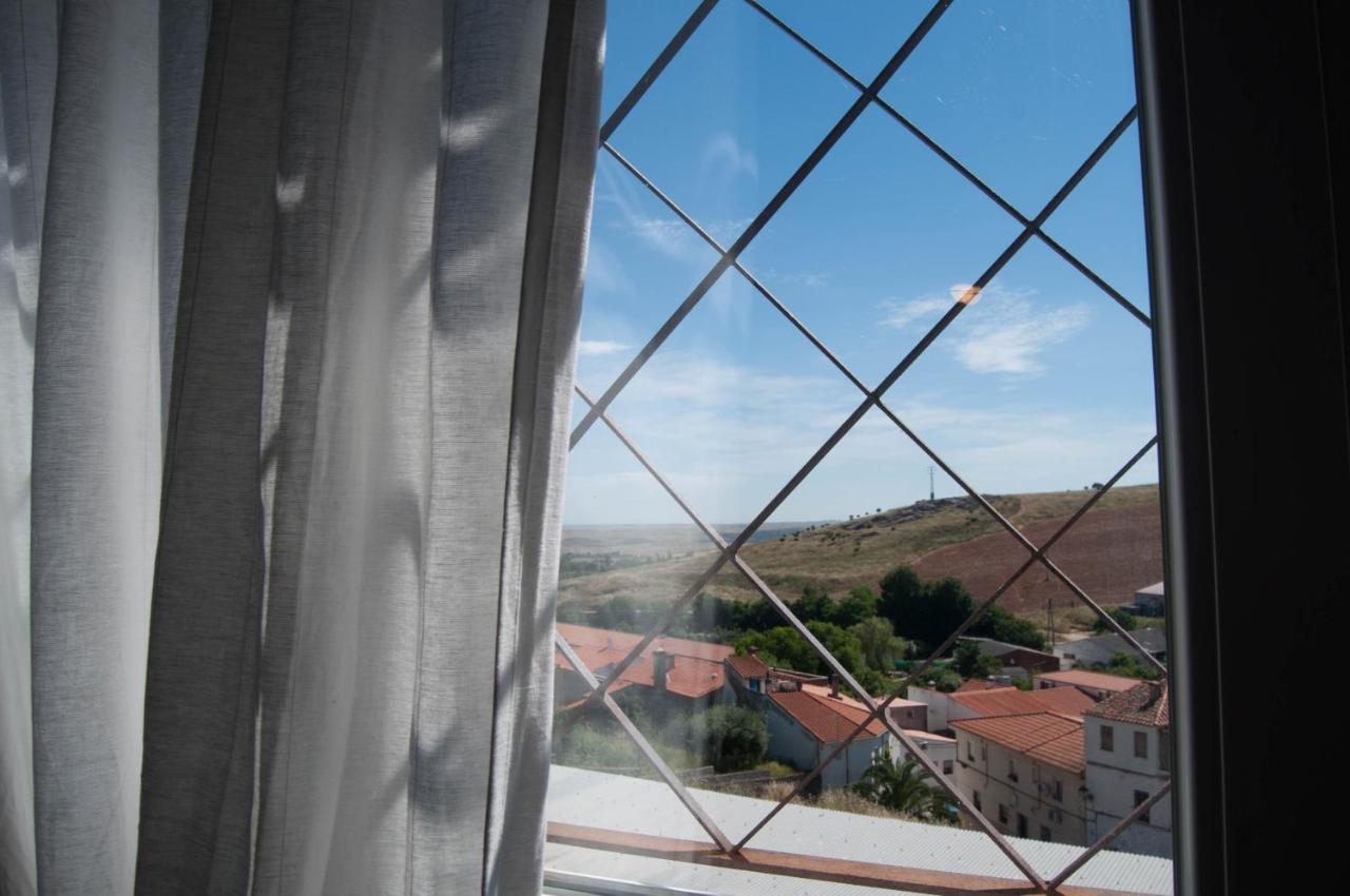 Apartamentos De La Parte Antigua De Касерес Екстер'єр фото