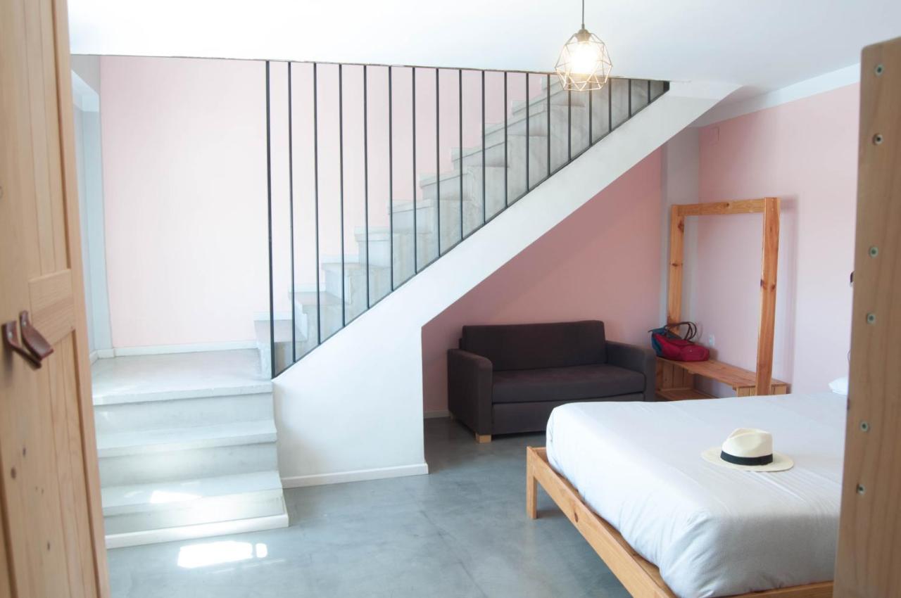 Apartamentos De La Parte Antigua De Касерес Екстер'єр фото